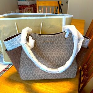 Michael Kors Signature Brown and Cream Shoulder Bag